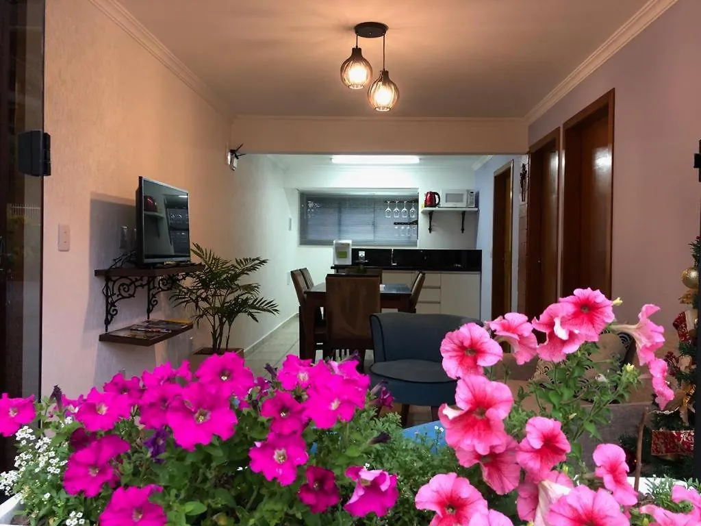 Weisse Rose Haus Lägenhet Pomerode